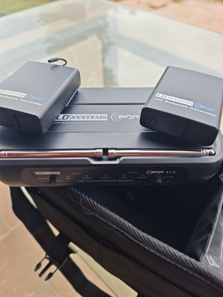 Sistema Inear inalámbrico LD Systems 2x1 de segunda mano · Foto 1 de 4 · Barcelona · 200 €