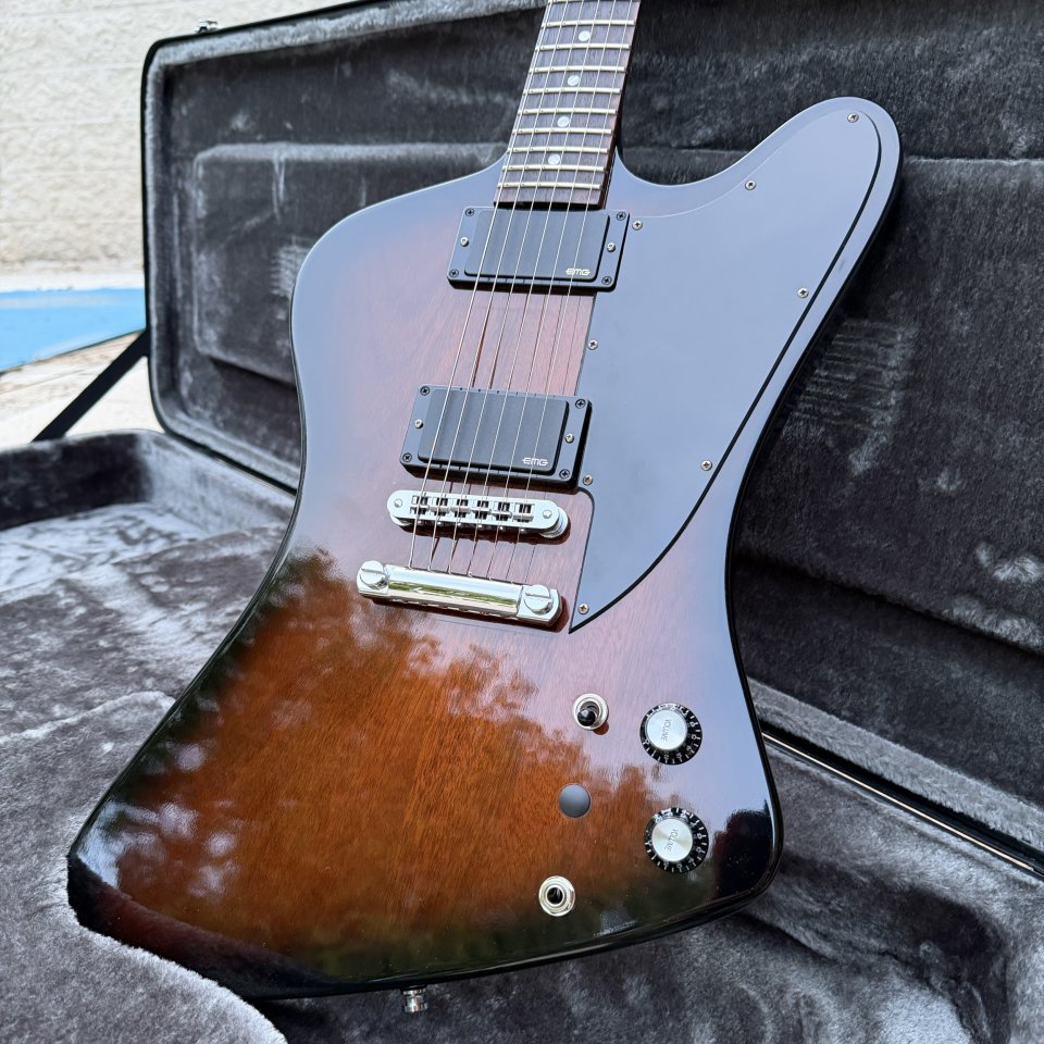 Gibson Firebird Studio T de segunda mano · Foto 4 de 6 · Madrid · 1600 €