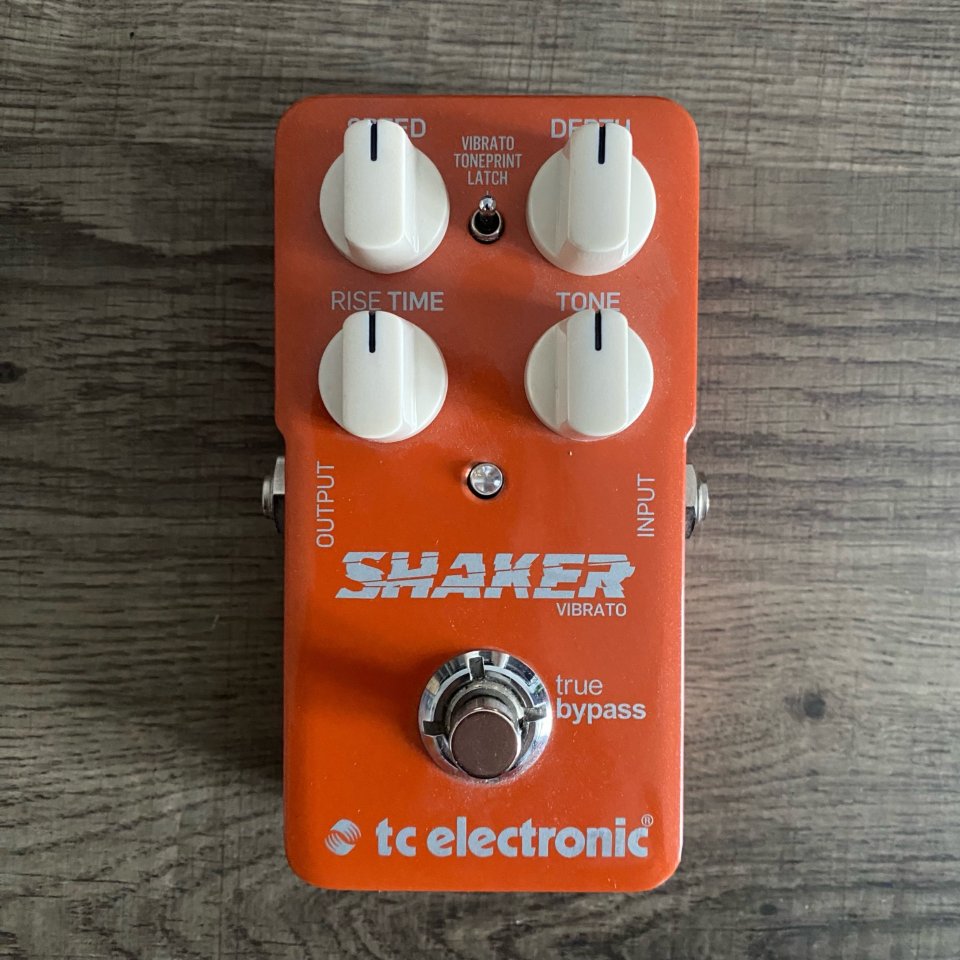 TC Electronic Shaker Vibrato de segunda mano · Foto 2 de 4 · Madrid · 50 €
