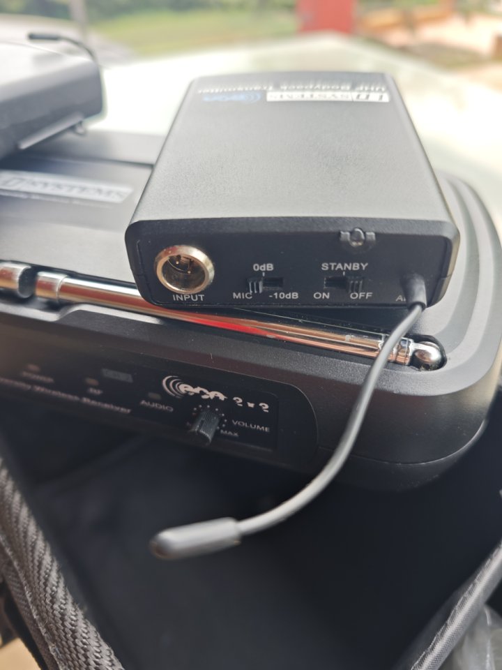 Sistema Inear inalámbrico LD Systems 2x1 de segunda mano · Foto 2 de 4 · Barcelona · 200 €