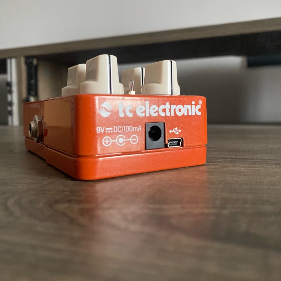 TC Electronic Shaker Vibrato de segunda mano · Foto 4 de 4 · Madrid · 50 €