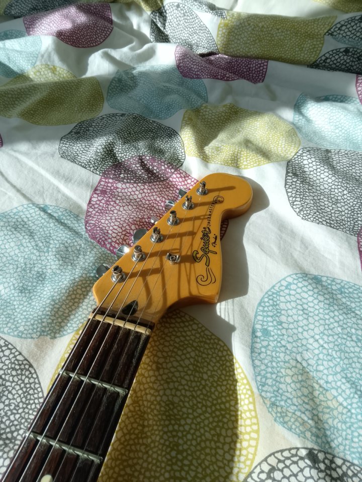 Squier Jazzmaster V M Rosewood Fretboard Sonic Blue SD Antiquity II