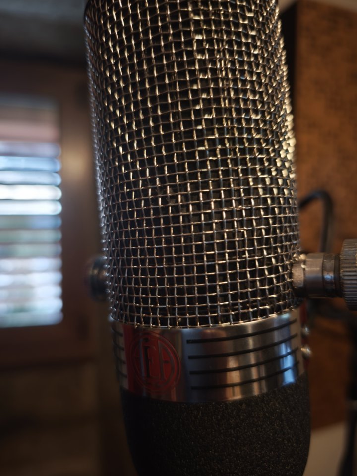 AEA r84 ribbon mic de segunda mano · Foto 3 de 3 · Pontevedra · 930 €