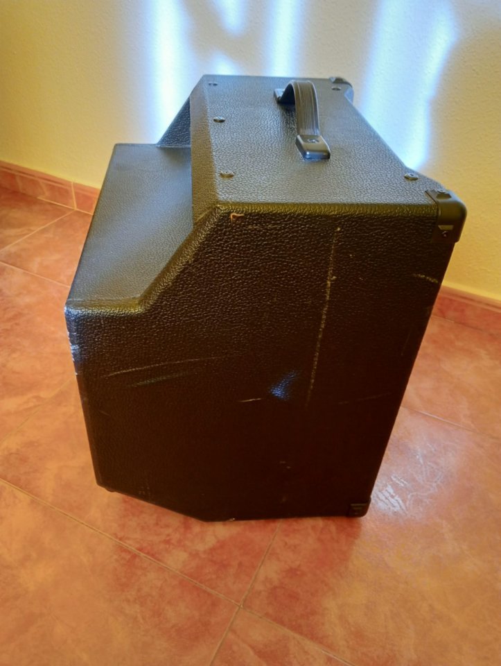 Amplificador para bajo Hartke B600 de segunda mano · Foto 6 de 7 · Guadalajara · 100 €