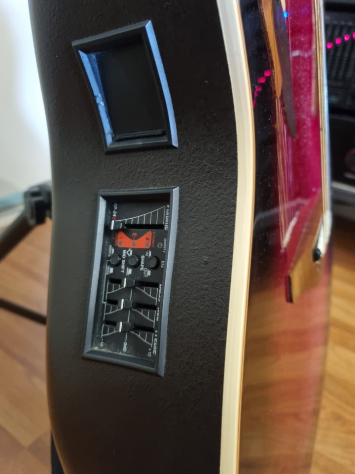 Guitarra Ovation electroacústica