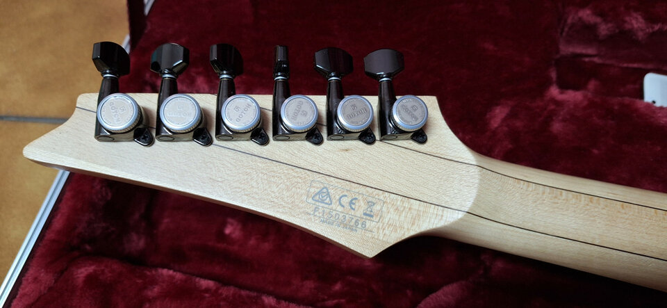 Ibanez RG 2771 FA - Violin Super Flame