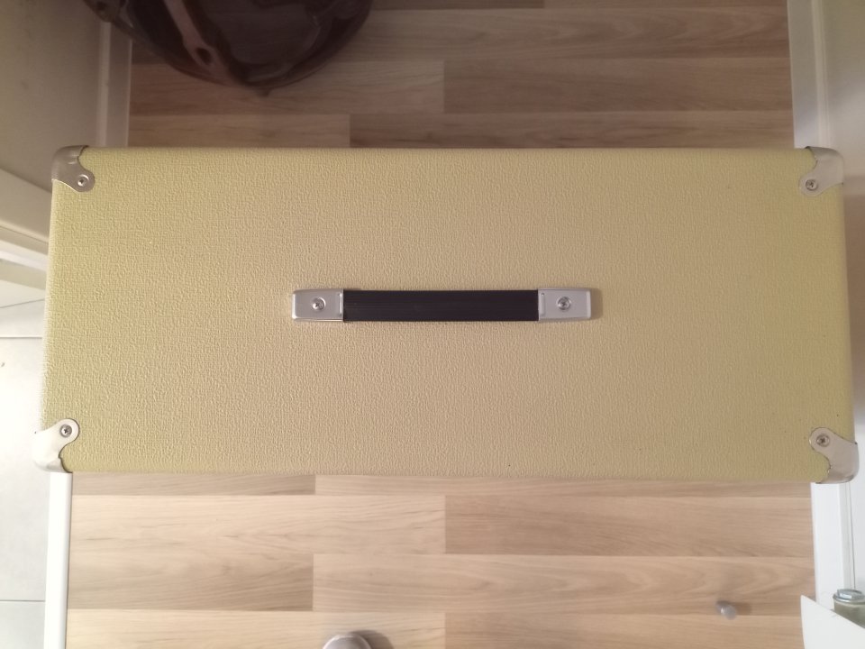 TAD 2x12 con Fender logo con Celestion V30s