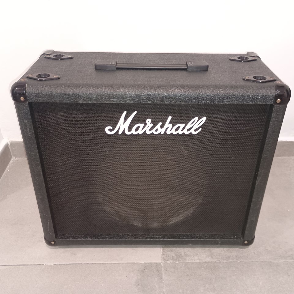 Marshall vs12 pantalla 1x12 de segunda mano · Foto 1 de 8 · Málaga · 200 €