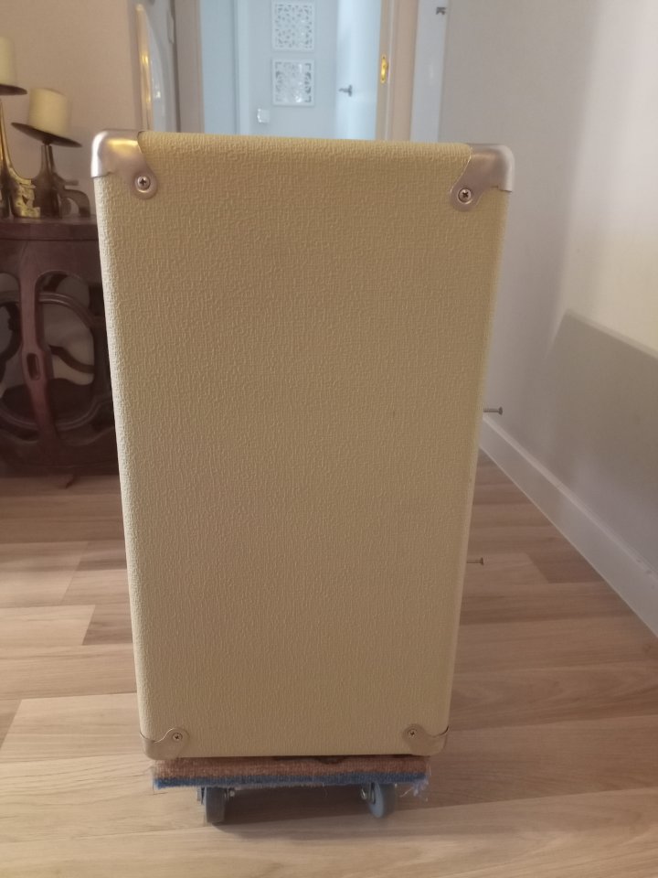 TAD 2x12 con Fender logo con Celestion V30s