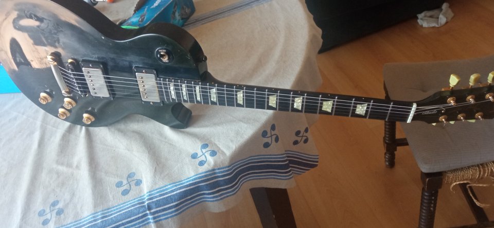 Gibson les Paul studio 97 trastes de acero estuche original y envio incluido