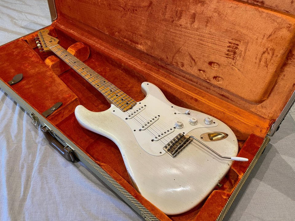 Fender Stratocaster Custom Shop ’57 Relic Blonde – 2,9 kg