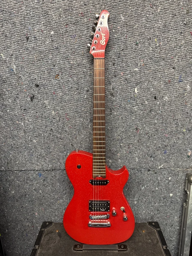 Guitarra Cort MBC-1 Red Sparkle