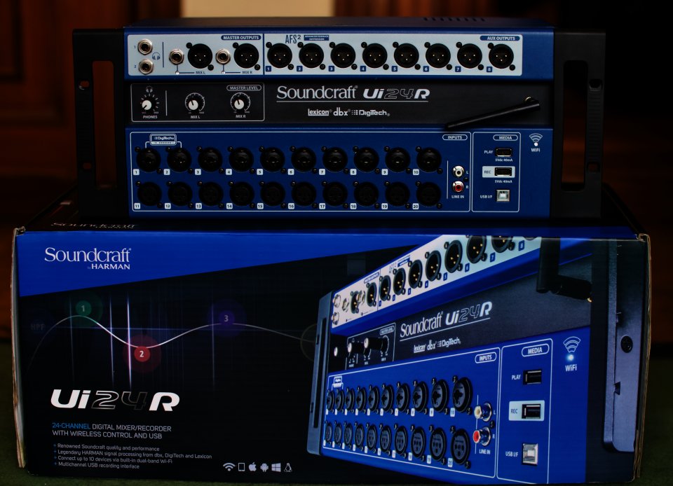 Mesa de mezclas Soundcraft UI24R de segunda mano · Foto 3 de 6 · Bizkaia · 595 €