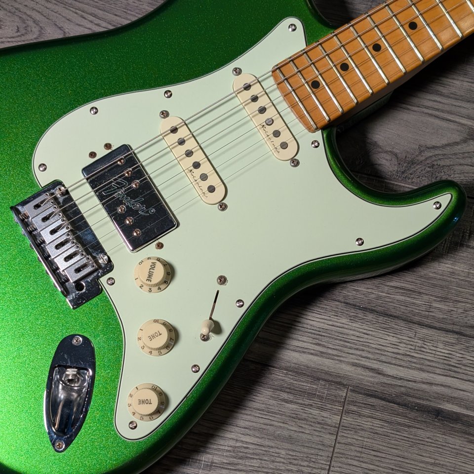 Fender 75th Anniversary Player Plus Stratocaster Cosmic Jade de segunda mano · Foto 3 de 7 · SC Tenerife · 575 €
