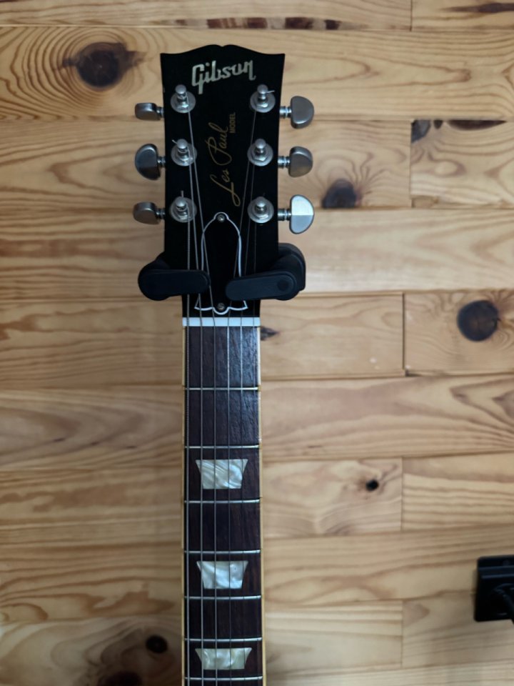 Gibson les Paul standard plus de segunda mano · Foto 3 de 7 · Bizkaia · 2200 €