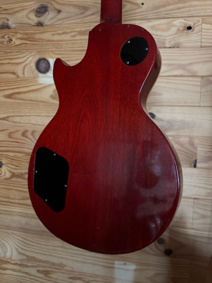Gibson les Paul standard plus de segunda mano · Foto 4 de 7 · Bizkaia · 2200 €