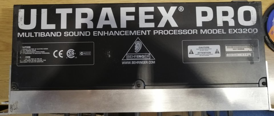 Behringer ULTRAFEX PRO mod EX3200