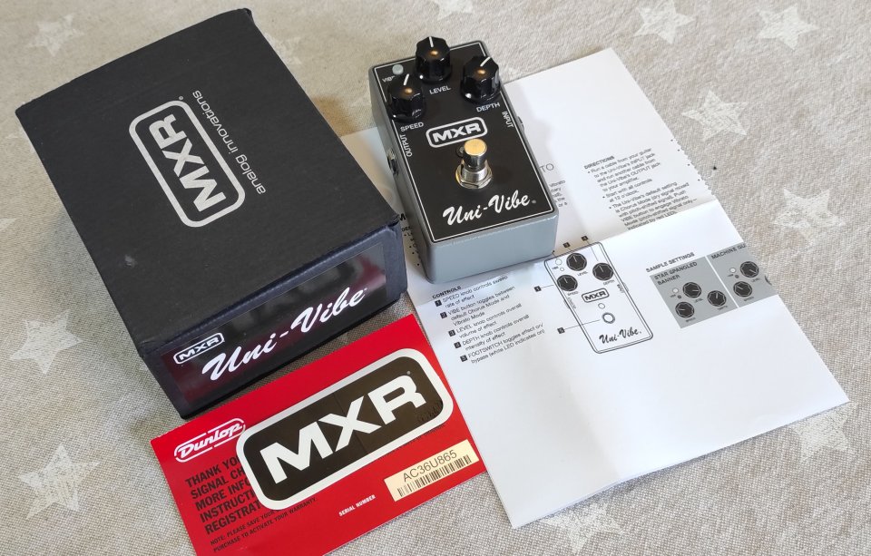 MXR M68 Uni-Vibe -Envío incluído-