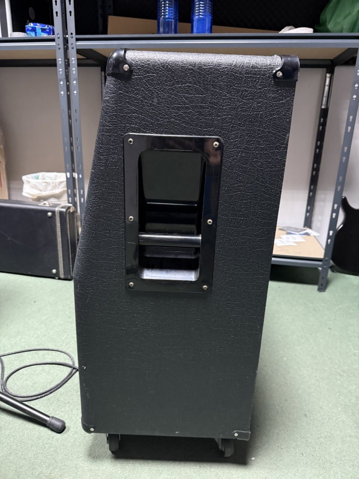 Pantalla Marshall JCM 900 4x12 de segunda mano · Foto 5 de 5 · Madrid · 280 €