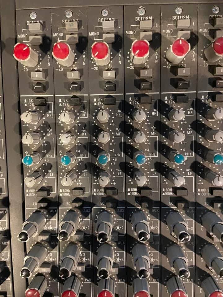 Modulos (channel strips) AMEK BC2 MONO Y STEREO