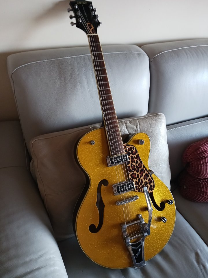 Gretsch G5128 Electromatic Hollow Body 2004! de segunda mano · Foto 9 de 10 · Madrid · 1250 €