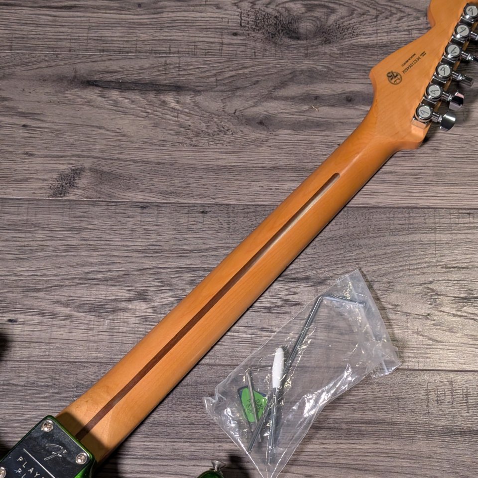 Fender 75th Anniversary Player Plus Stratocaster Cosmic Jade de segunda mano · Foto 7 de 7 · SC Tenerife · 575 €