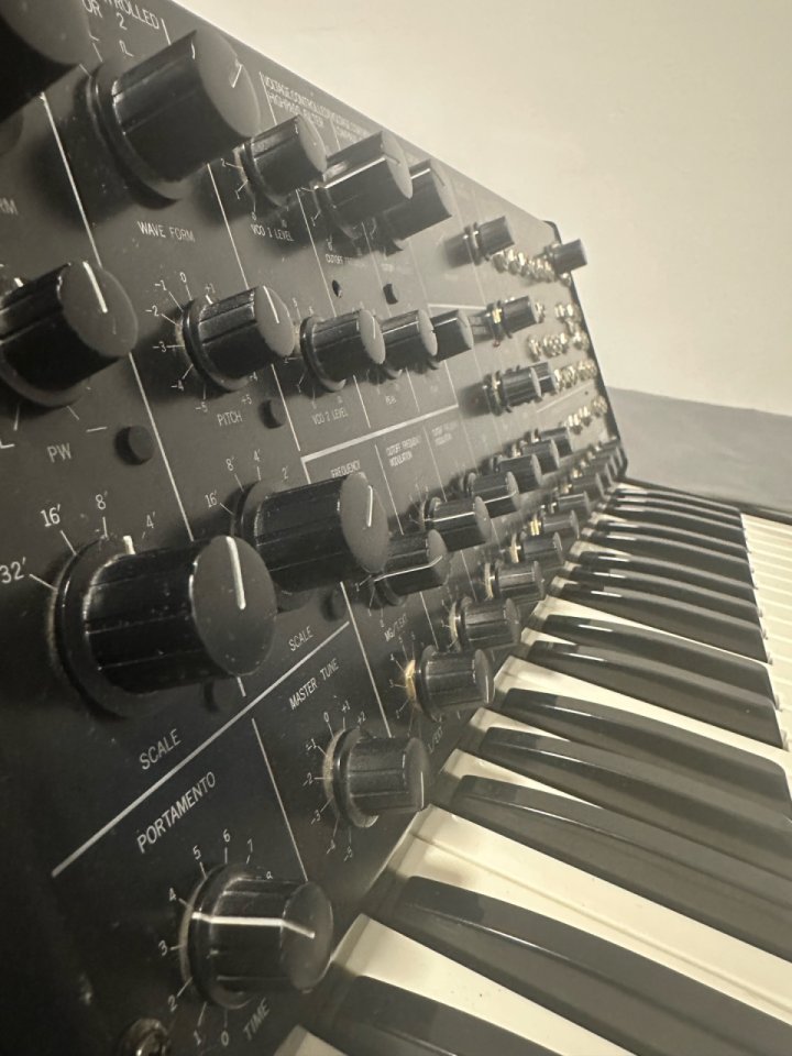 Korg ms 20