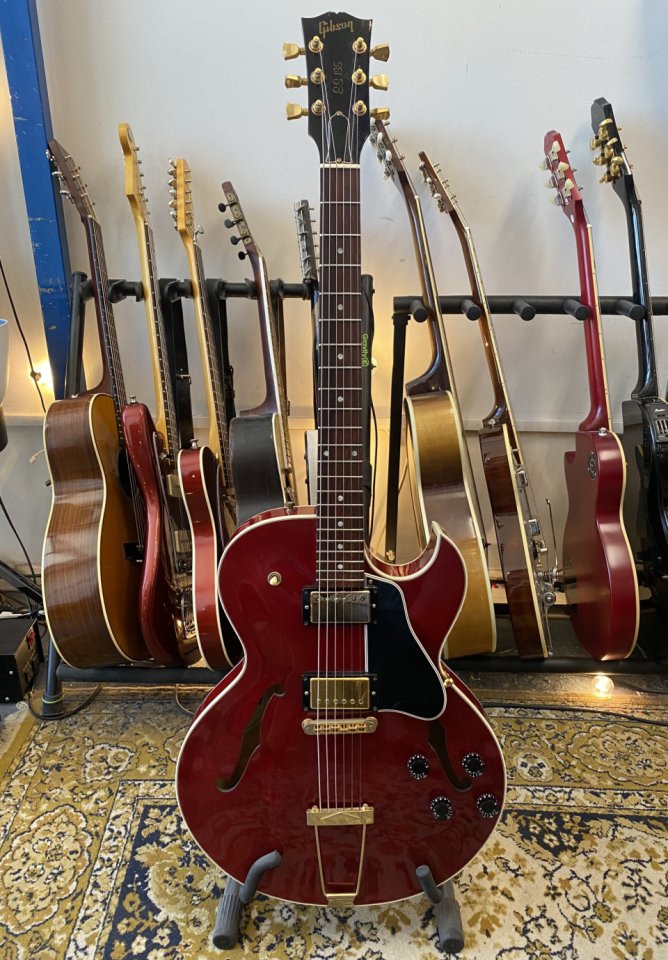 Gibson ES-135 2002 (VIDEO) de segunda mano · Foto 2 de 7 · Madrid · 2200 €