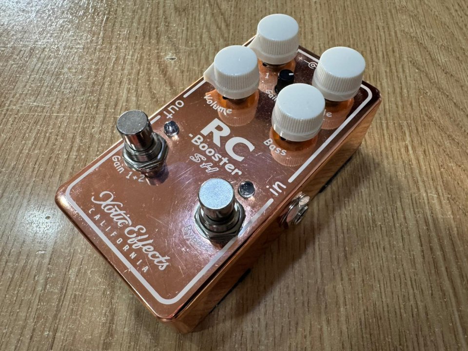 Pedal Xotic RC Booster SH (Scott Henderson Ed. Lmtd.)