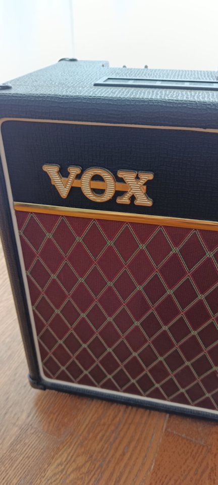 VOX AC15 C1 de segunda mano · Foto 1 de 9 · Girona · 600 €