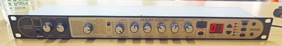 ZOOM 1204 digital reverb multi efectos