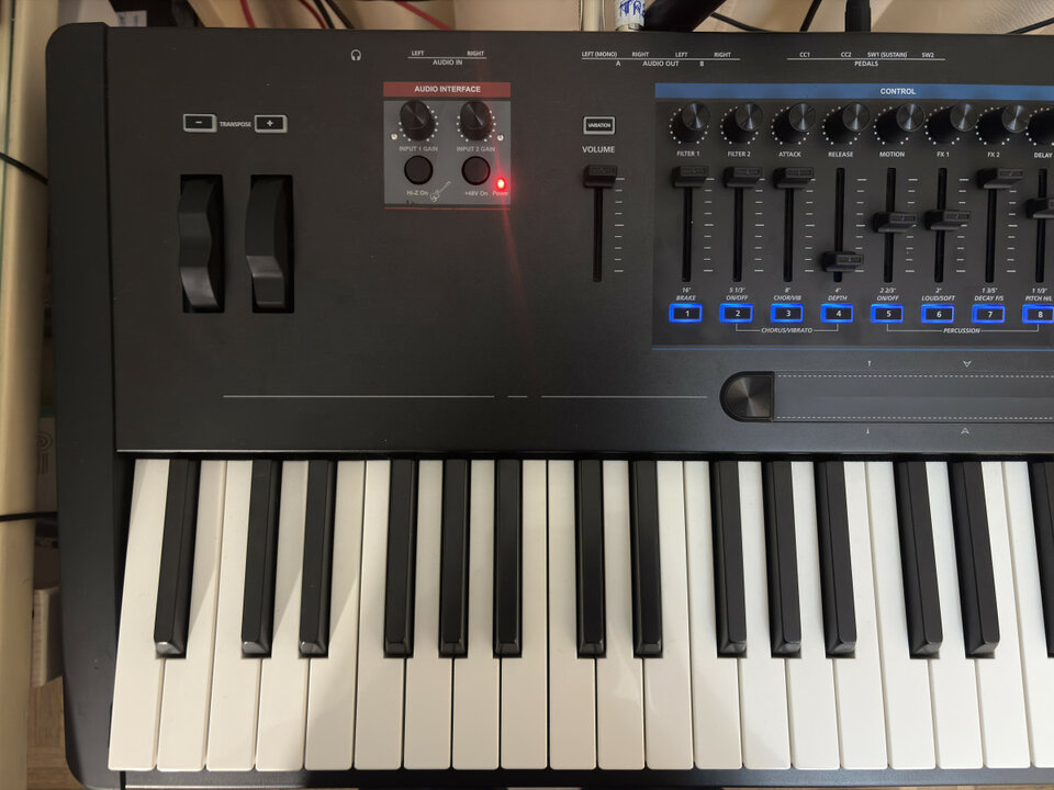 Kurzweil K2700 de segunda mano · Foto 3 de 8 · Madrid · 1800 €