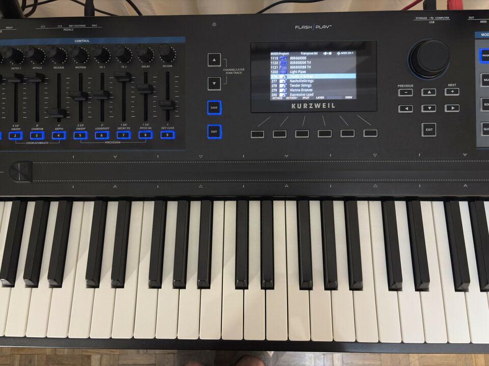 Kurzweil K2700 de segunda mano · Foto 4 de 8 · Madrid · 1800 €