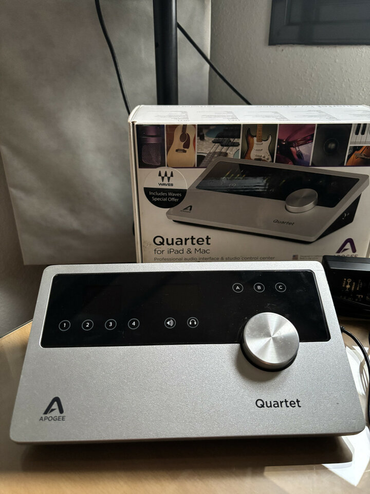 Apogee Quartet