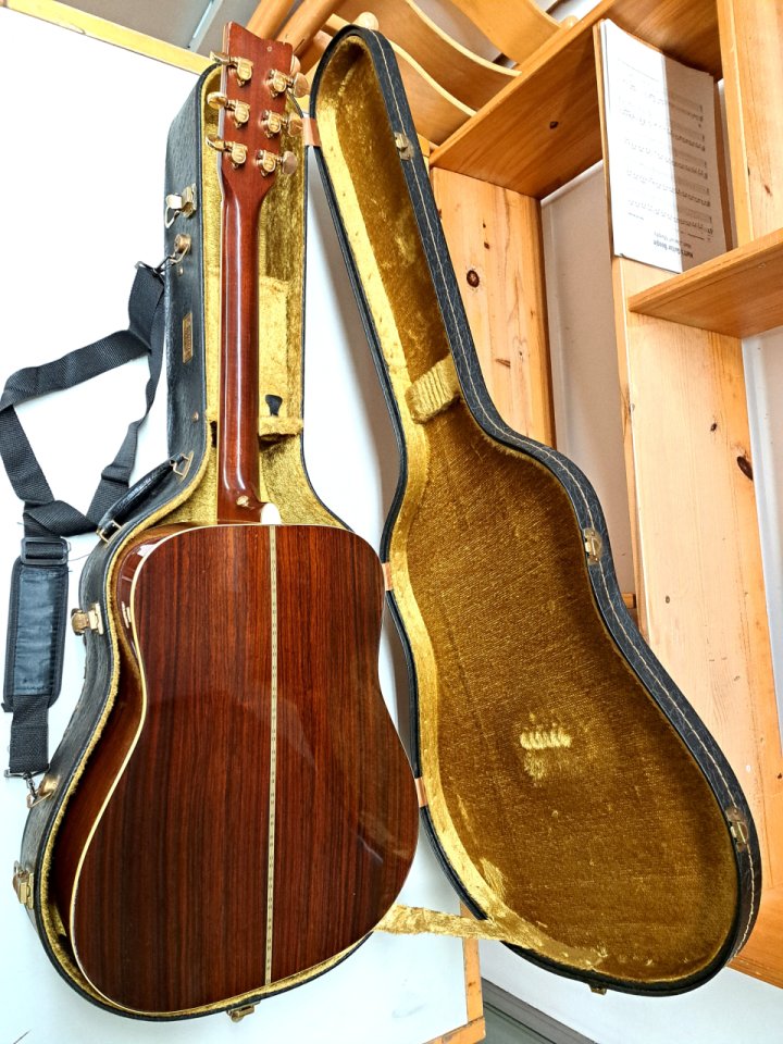 Guitarra acústica Yamaha FG 401W, Japan