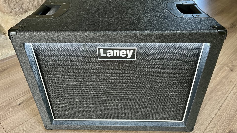 Pantalla Activa Laney LFR-112 FRFR de segunda mano · Foto 1 de 6 · Girona · 300 €