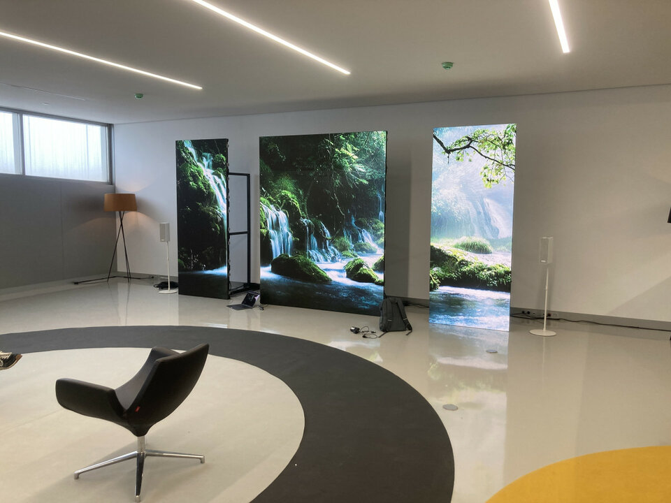 Pantalla LED ABSEN PL 2.8 curva de segunda mano · Foto 4 de 4 · Madrid · 26500 €