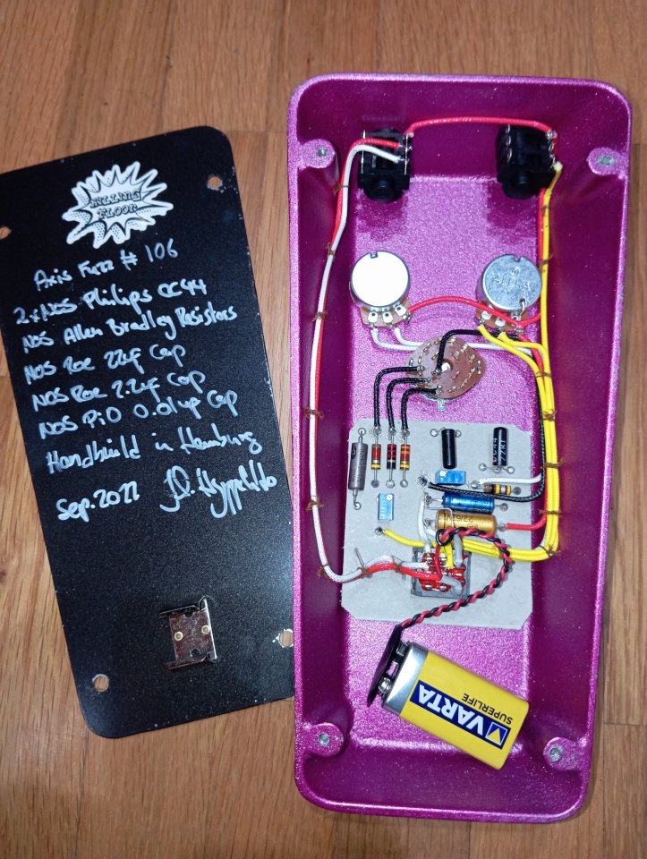 Killing Floor Effects Axis Fuzz - 2022 OC44 NOS de segunda mano · Foto 2 de 10 · Huelva · 495 €