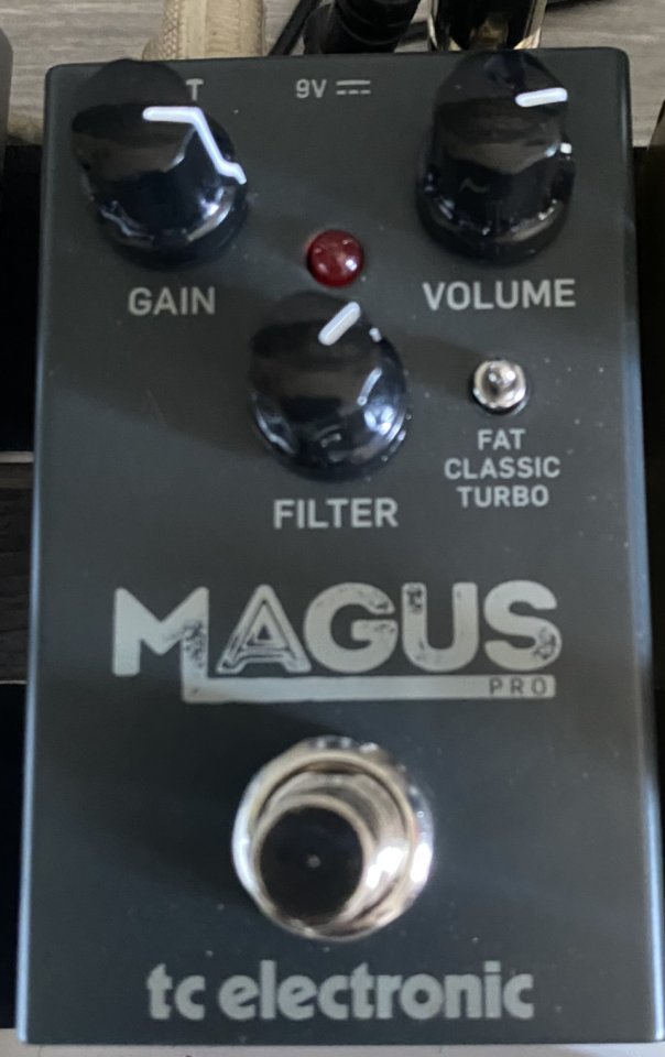 Tc elctronic Magus Pro de segunda mano · Foto 1 de 2 · Badajoz · 25 €