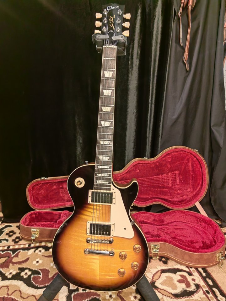 GIBSON LES PAUL STANDARD 50s Figured top Tobacco Burst (2020) de segunda mano · Foto 1 de 8 · Málaga · 1800 €