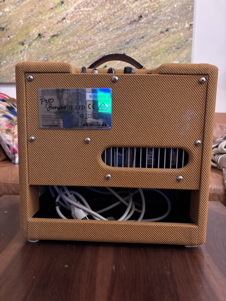 Fender Pro Junior IV Amplificador Guitarra