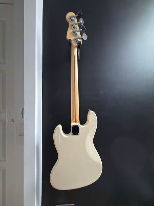 Fender Aerodyne Jazz Bass edición limitada de segunda mano · Foto 2 de 2 · A Coruña · 800 €