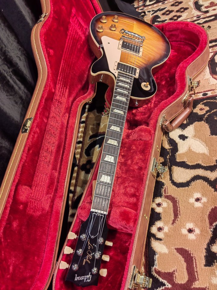 GIBSON LES PAUL STANDARD 50s Figured top Tobacco Burst (2020) de segunda mano · Foto 4 de 8 · Málaga · 1800 €