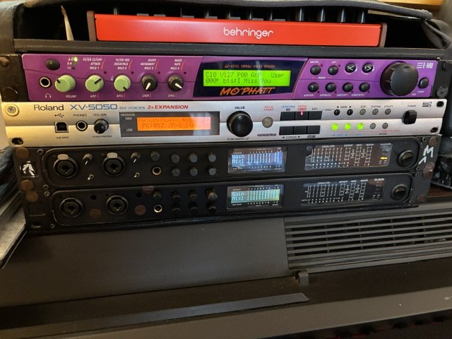 Material de estudio de segunda mano · Foto 1 de 4 · Araba · 350 €