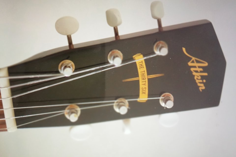 Guitarra acústica Atkin L36 A