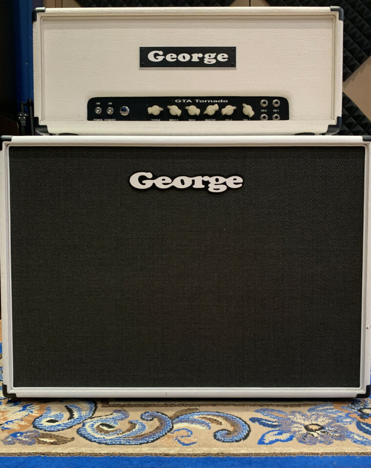 Amplificador guitarra George GTA Tornado Head+Cabinet 2x12
