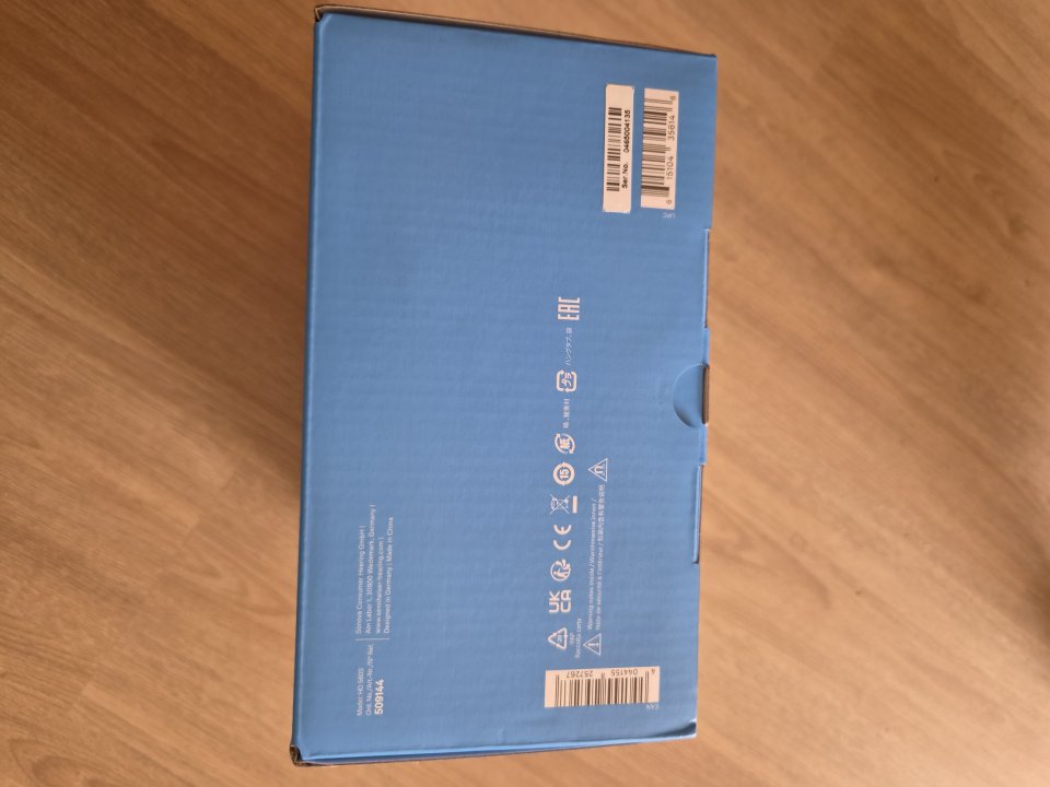 Auriculares Sennheiser HD 560S de segunda mano · Foto 3 de 9 · Palencia · 85 €