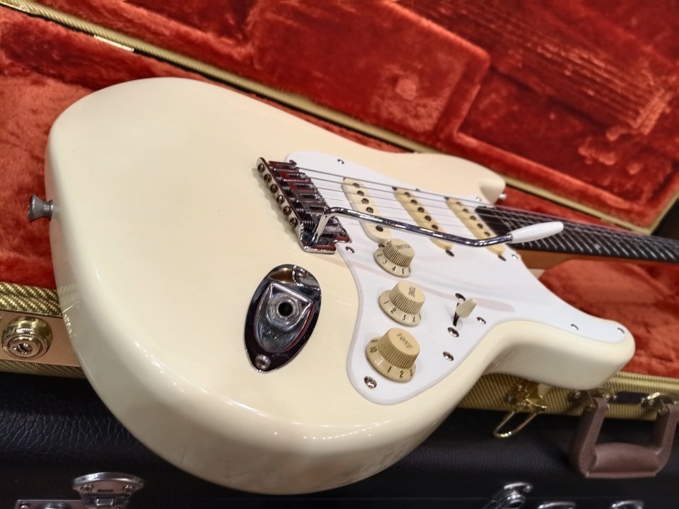 Fender Stratocaster MIJ Squier Series ( Black Label ) 1995. de segunda mano · Foto 3 de 10 · Barcelona · 800 €