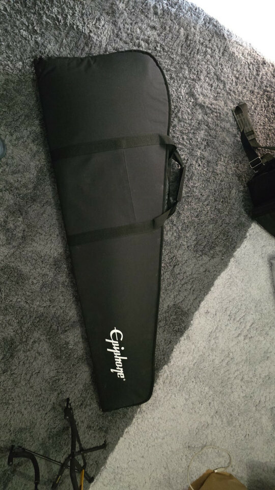 RESERVADO Epiphone Thunderbird IV VSB 2008