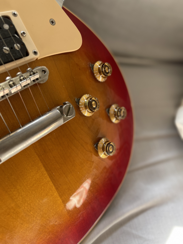 Gibson Les Paul Classic 1996 (Era Good Wood) + Estuche - 100% Original de segunda mano · Foto 5 de 9 · Madrid · 2190 €